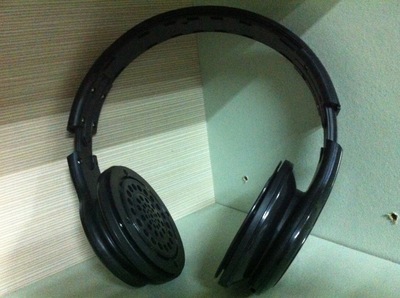 精密耳机模具与产品开发 东莞市长安雅进精密模具厂的解决方案